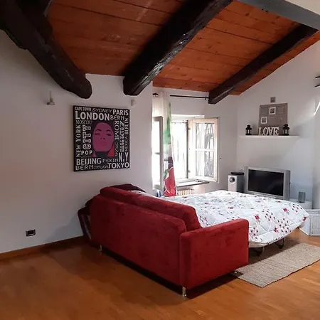 Apartment Casa Alfieri A 100 M Da Via Roma Turin